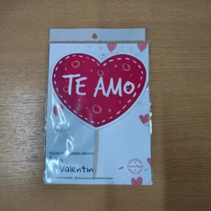 PINCHE CORAZON TE AMO