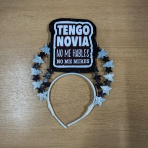 VINCHA TENGO NOVIA